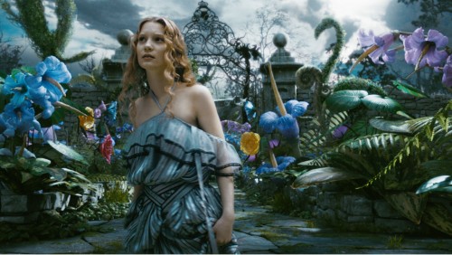 Кадр из фильма Алиса в стране чудес